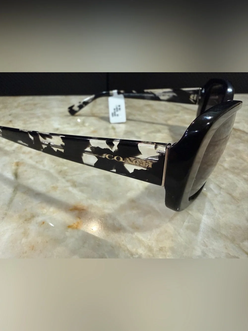 Coach L156 8168 Sunglasses ( Women ) - Picture 3 of 7